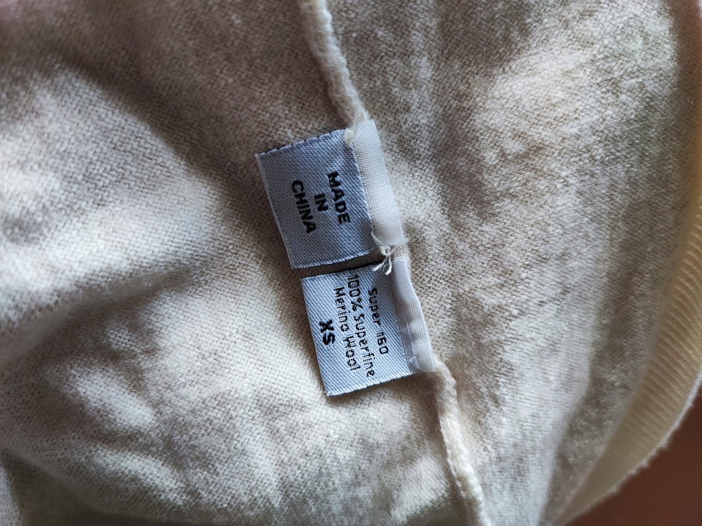 Pullover Schurwolle Creme Gr. XS / Modell 112