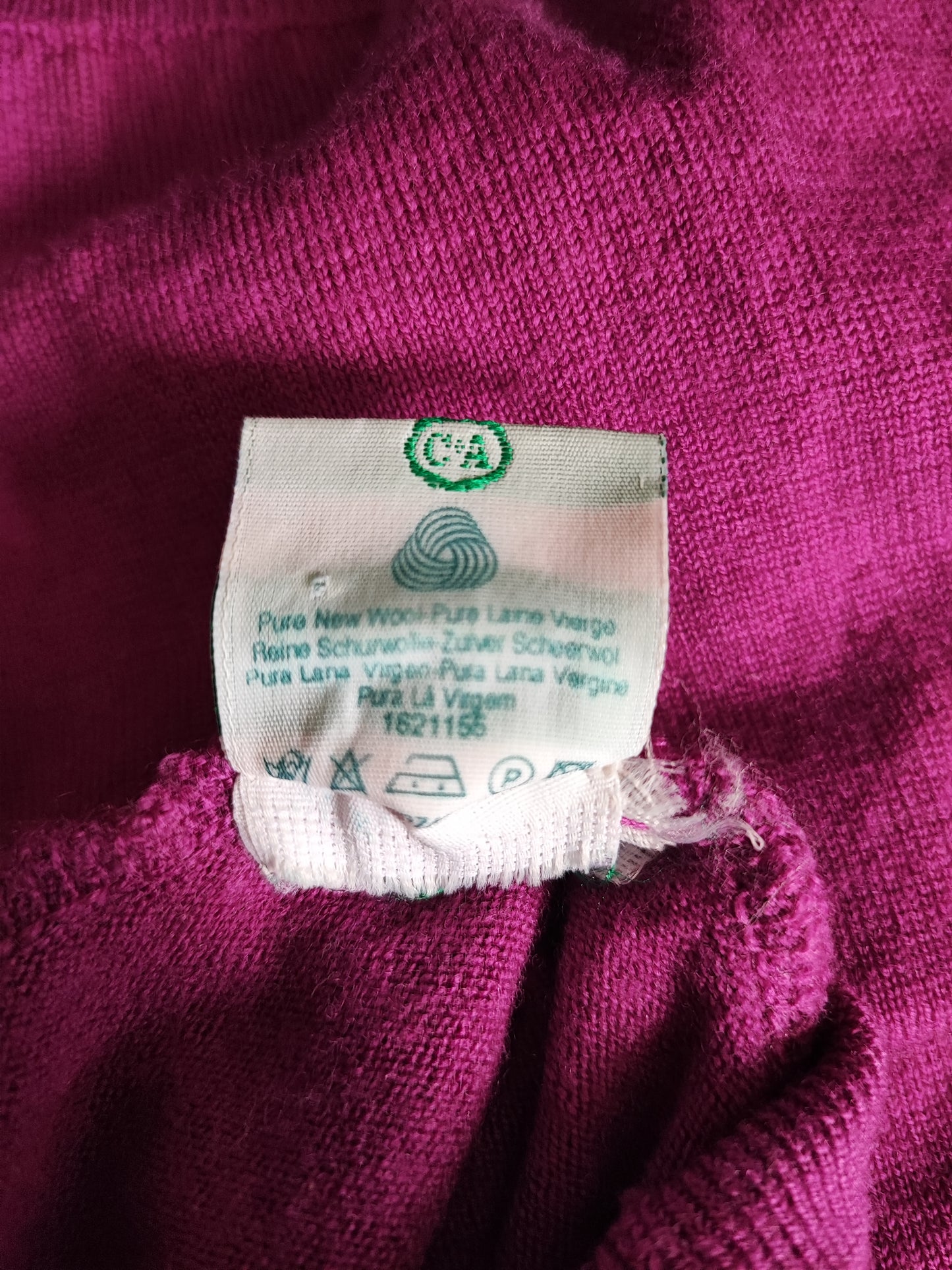 Pullover Schurwolle lila Gr. M / Modell 16