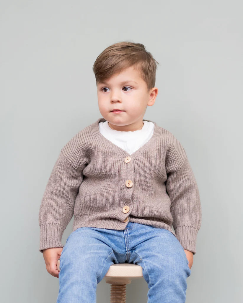 Grobstrick Cardigan Merino nuss